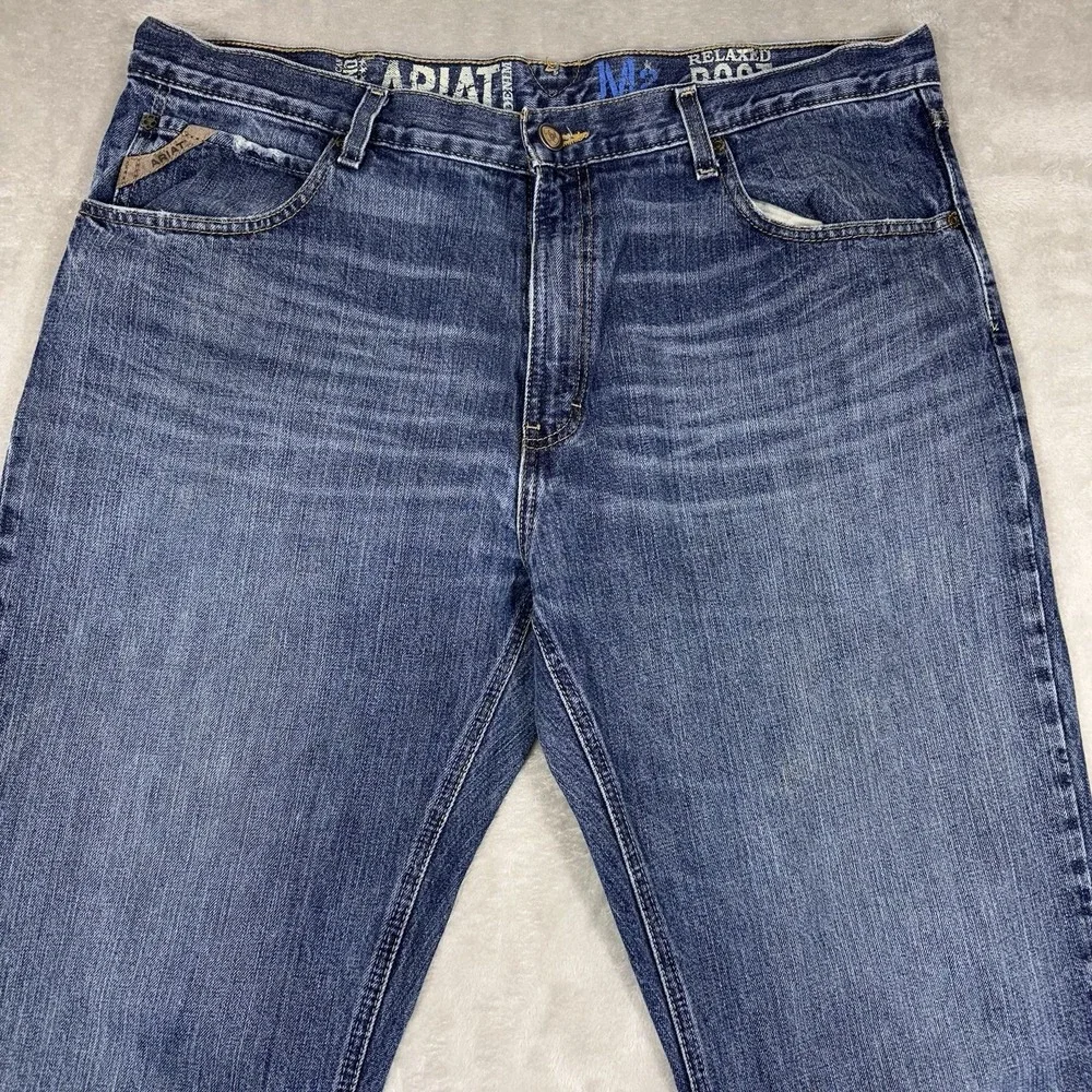 Ariat M2 Relaxed Boot Jeans Mens 40x33 Vs. Tag 40x34 Medium‎ Wash Denim Straight